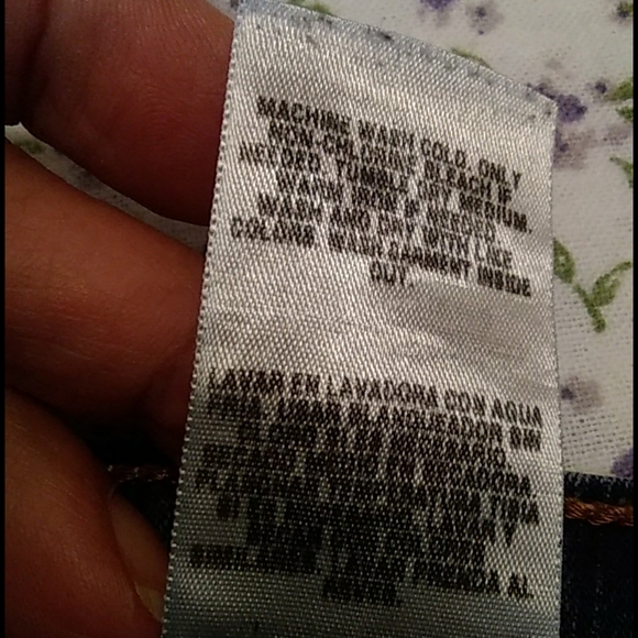 Levi's Signature Jeans Size 10 with 2% SPANDEX - Picture 14 of 14